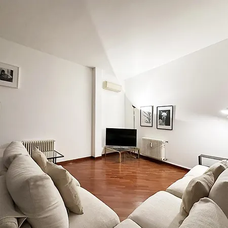 Apartman Senato26 - By Be Your Milánó