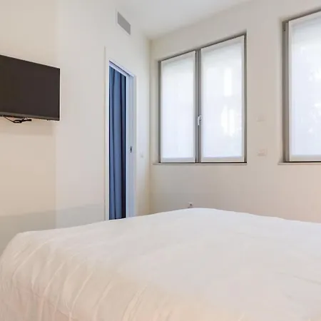 Loft B Cezanne 7 Con Terrazza * Milán