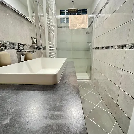 Appartamento Casa Penelope - Minimal Chic A 15 Minuti Dal Duomo