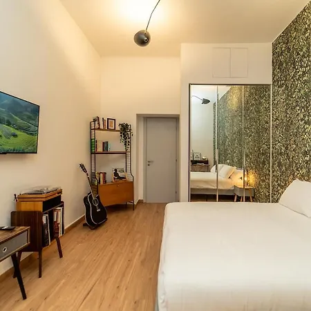 The Artist's Nest - On The Navigli Apartamento *