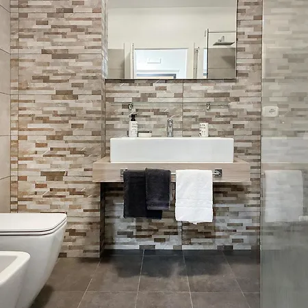 Appartement Il Nido Di Pillo-near Subway Line 4 *