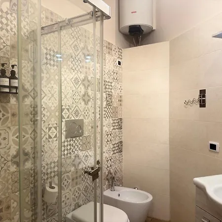 Acasadiimma Loft Elegante A 2 Min Da Metropolitana Porta Romana Con Wifi, Corte Interna アパート *