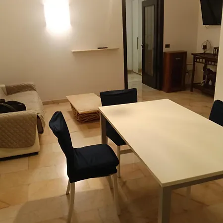 Meda 6 Sub 831 Apartment