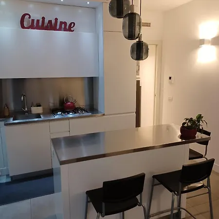 California Suite, Zona Tortona-solari-citylife, Un'oasi Nel Centro Di Appartamento