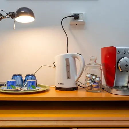 Comfortable And Quiet Near M4 Metro דירה מילאנו