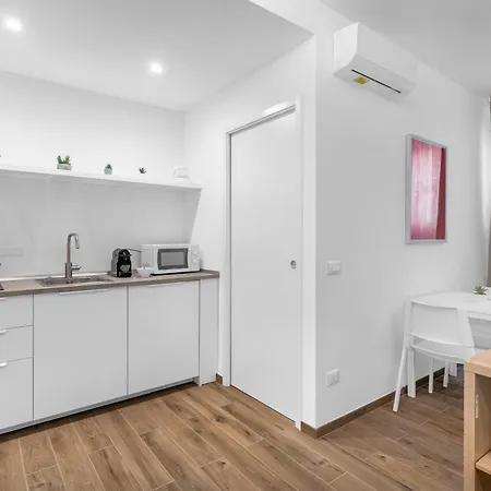 Apartment -duomo-darsena-mega