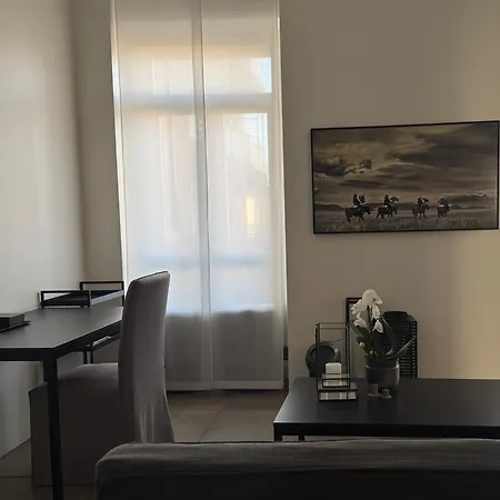 アパート Urban Retreat Minutes Away From Duomo Cathedral *