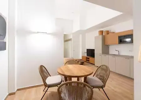 Mac Mahon E * Milán