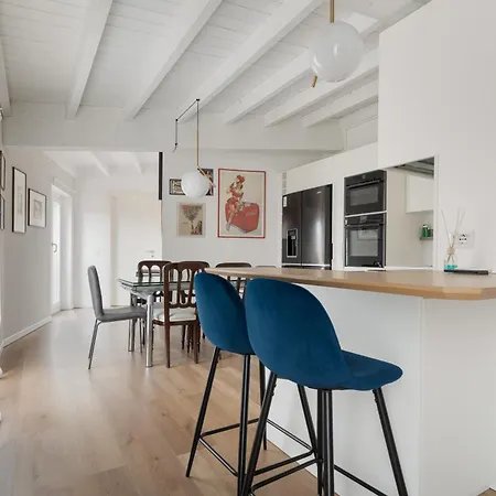 Guesthost - Cozy Porta Vittoria Area * Milano