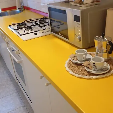 Apartment Casa Nolo San Raffaele Turro *