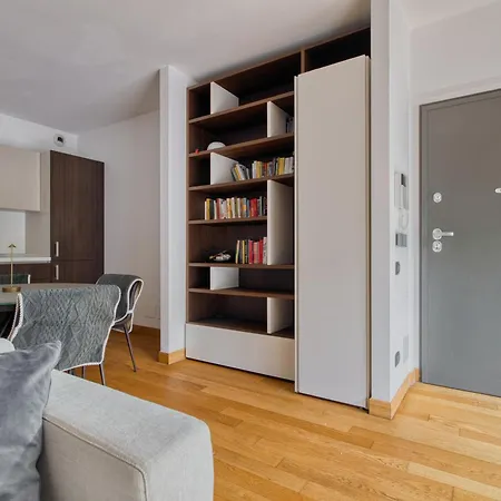 Hostmate - - Ulpio Traiano Apartment