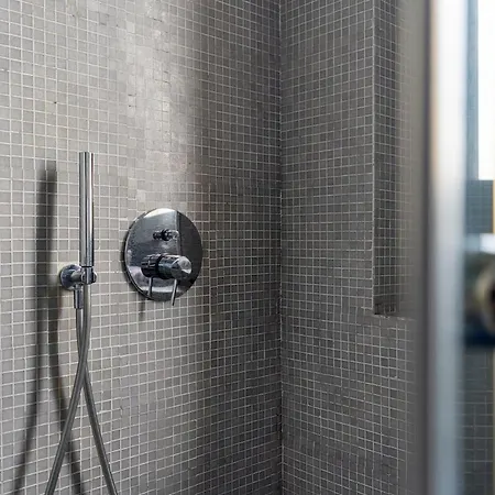 Artistic In The Heart Of Apartment Milan