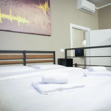 Metro Gambara 2min - Duomo & Navigli - Ac - Self Check In - 2 * Milan