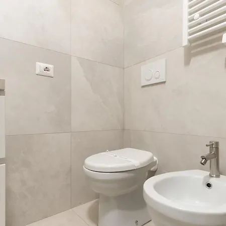 Navigli - Montevideo - Bilocale Su Due Piani * 밀라노