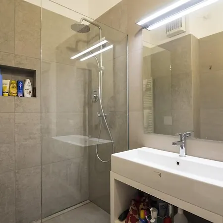 Cozy In The Center Apartment