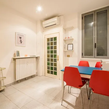 Via Piero Della Francesca 38