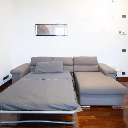 Apartment Sky Garden - Private Garage Milan