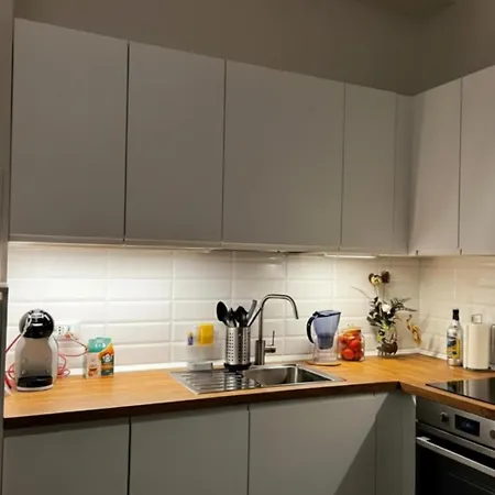 Cozy Modern 1 Bedroom 15 Min From Duomo Apartamento Milão