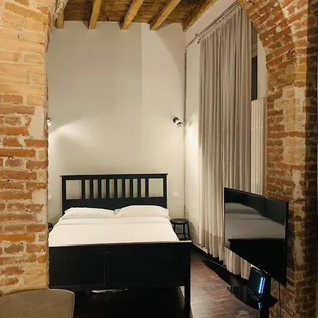 Hostmate - - Arco Della Pace Experience Apartamento