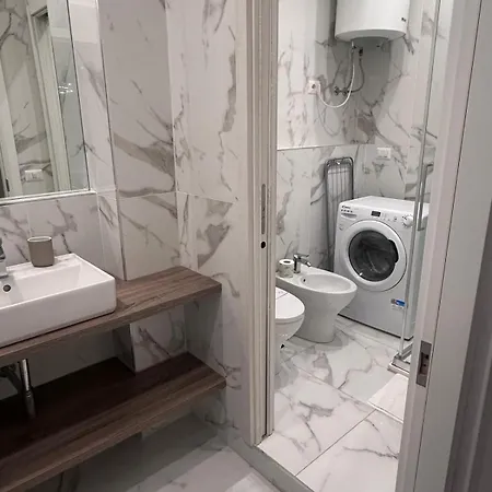 Superstudio - Station アパート