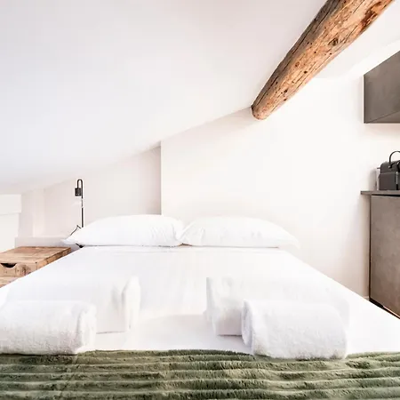 Easylife - - Simonetta 17 - Navigli Milan