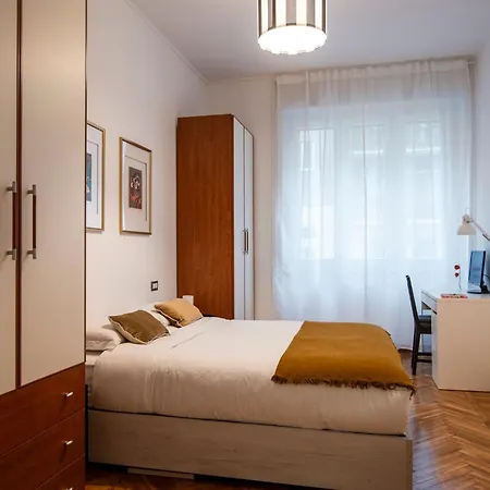 Sant'agostino Design - Metro M2 - Cattolica Милан