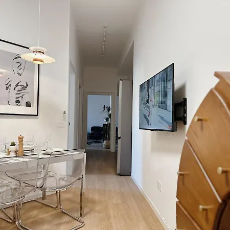 Sempione Designer 2 Bedrooms 24h Supermarket Nightlife Tram To Duomo * ميلان