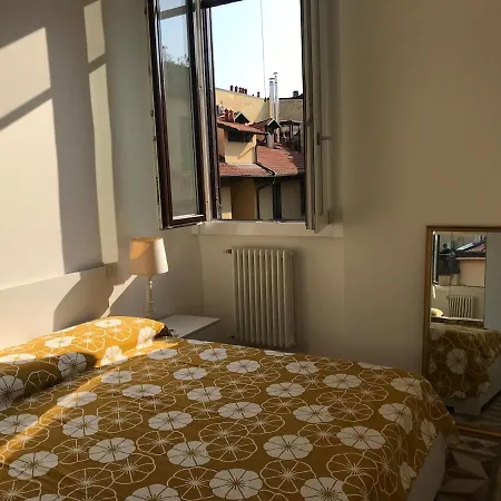 Corso Lodi - Prada, Comfort In *