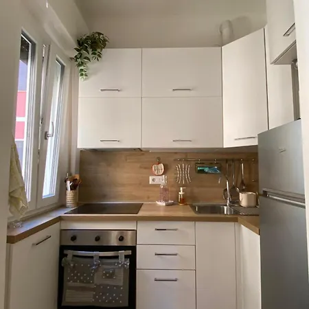 Apartament Golden House Arbe Mediolan