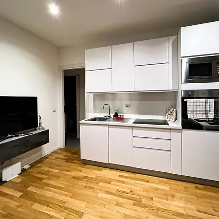 شقة Luminoso Loft Navigli - Nel Cuore Di - Metrom2 - Wi-fi - Armadio ميلان