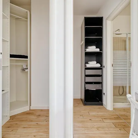 Apartment Just Urban - Bright With Terrace - M4 Tolstoj *