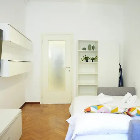 Navigli-metro-moda & Design District Ac & Self Check-in Apartament *