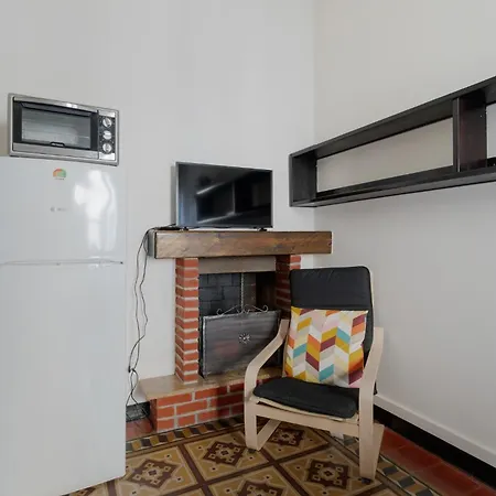 Guesthost - Porta Romana Lovely アパート *