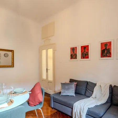 Porta Venezia Milano, Bilocale In Centro *