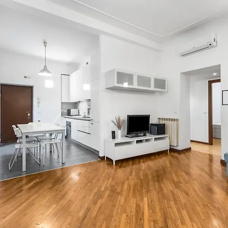 Fara - Centro - 8 Posti - Wifi Διαμέρισμα *