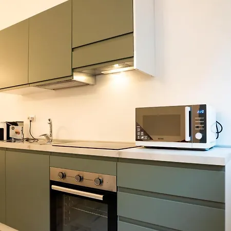 Oxart - Design A Due Passi Da Loreto Mailand