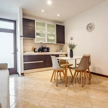 Apartment San Gregorio Milan