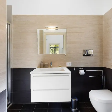 5 Min Walk To M1 Metro - Private - Citylife *