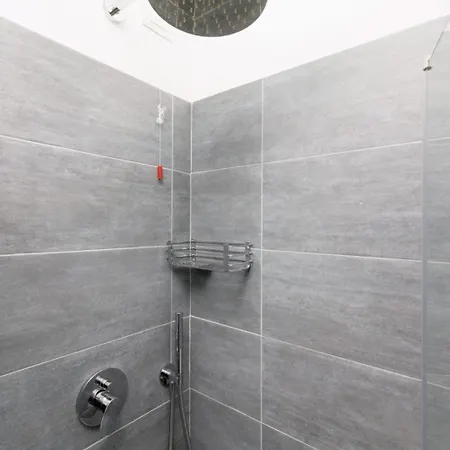 Centrale, 10 Minuti Dal Duomo Milán