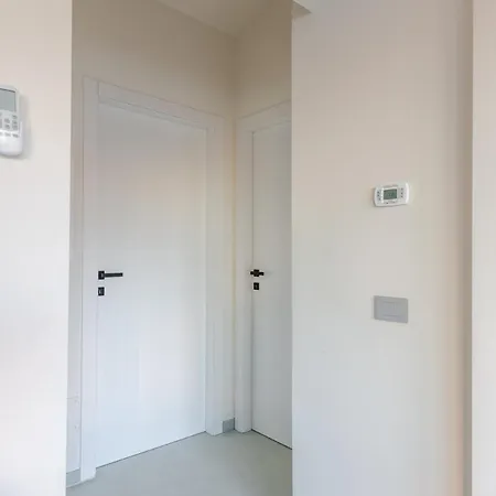 Luxury Elegant Penthouse 3 Bedrooms, 2 Bathrooms Διαμέρισμα *