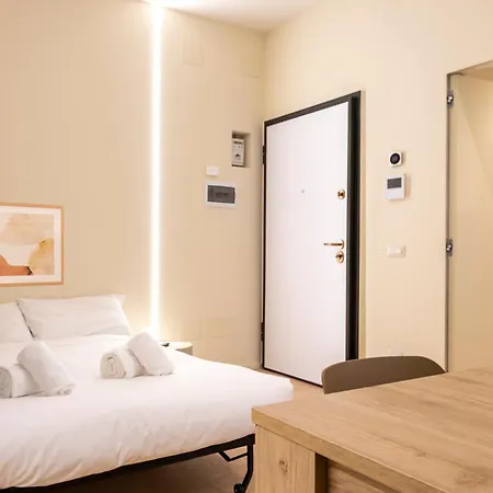 Co99- Charming One Bedroom Melzo *