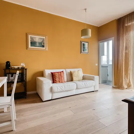 Just Urban - Elegant 1-br Flat In Solari Area - 2 Min Metro M4 아파트 *