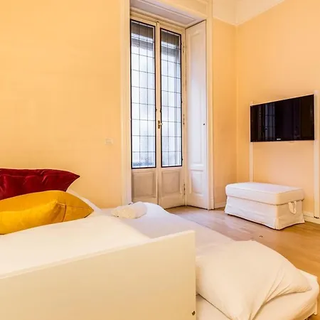 Hydroshower-cinema-duomo16' By Walk-tubo M3 500 Mt Apartment *