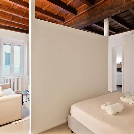 Daire Corso Magenta Historic Milano