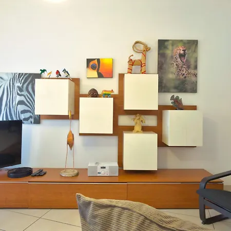 Homeby, Casa Elena *