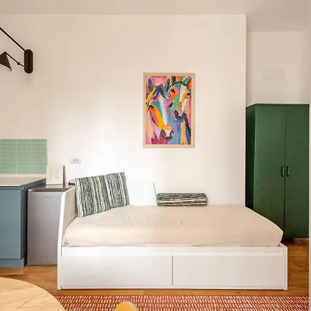 Apartment Casa Noi - Stadium, Exhibition, M5 And Thermal Baths Milan