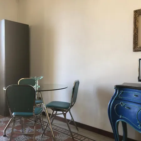 Cozy Three Close To Porta Venezia *