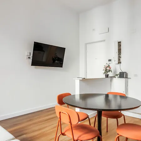 Bilocale Citylife - Metro De Angeli 3 Min, San Siro E Rho Fiera Diretti, Self Check-in Appartement *