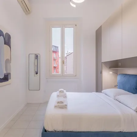 Daire Porta Romana Gateway - New Roomy *