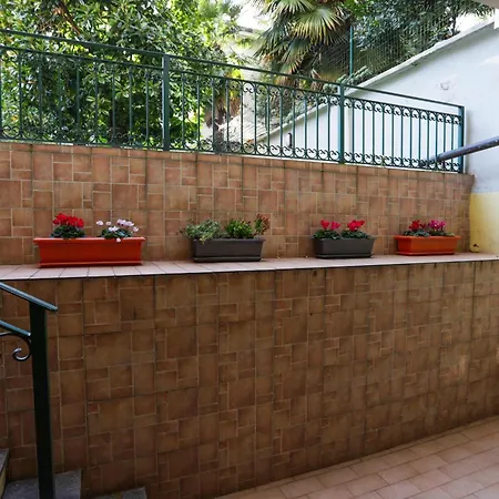 Open Space Con Veranda A Citta Studi Apartment